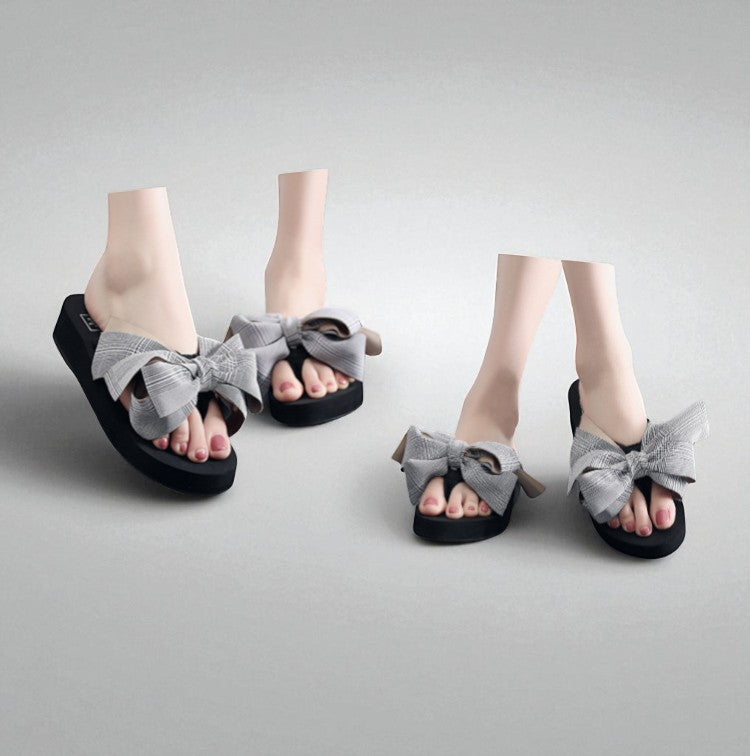 Tongs Avec Nœud