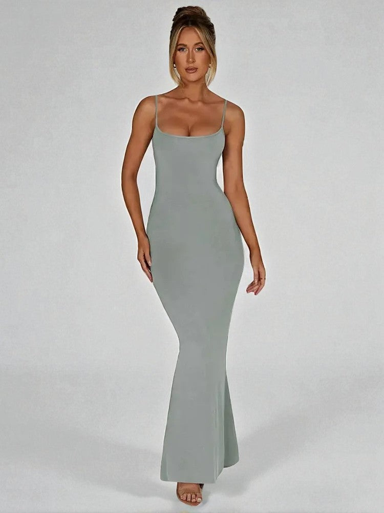Robe Fine Et Ajustée