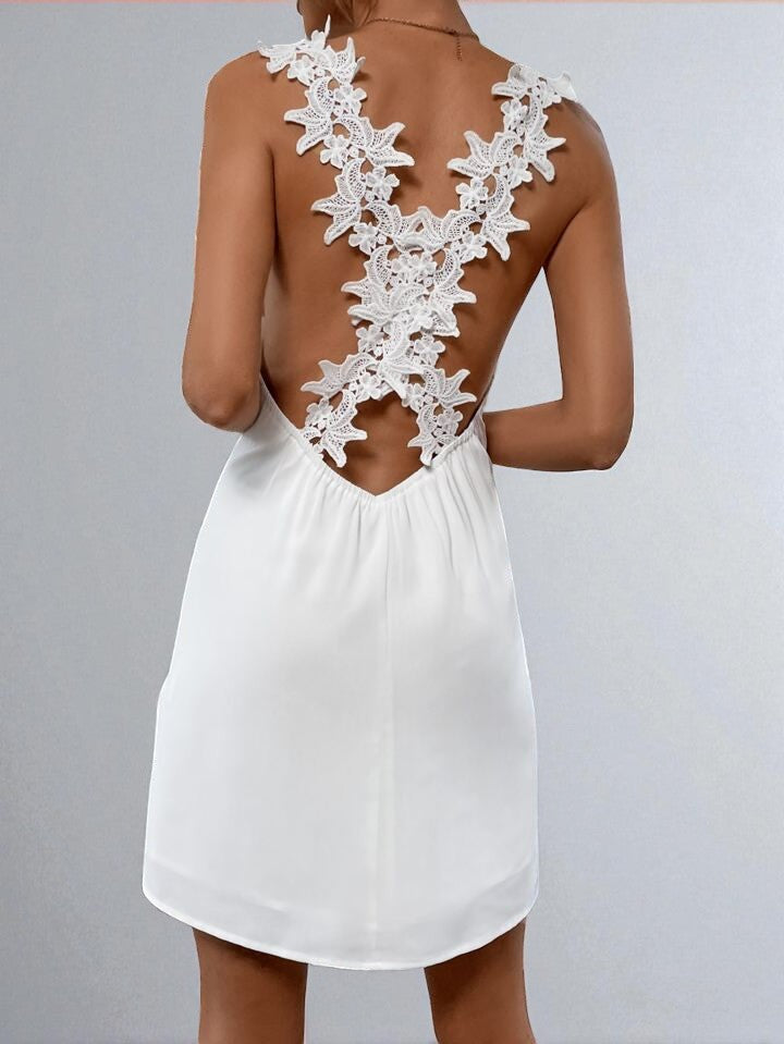Robe Blanche Dos Nu