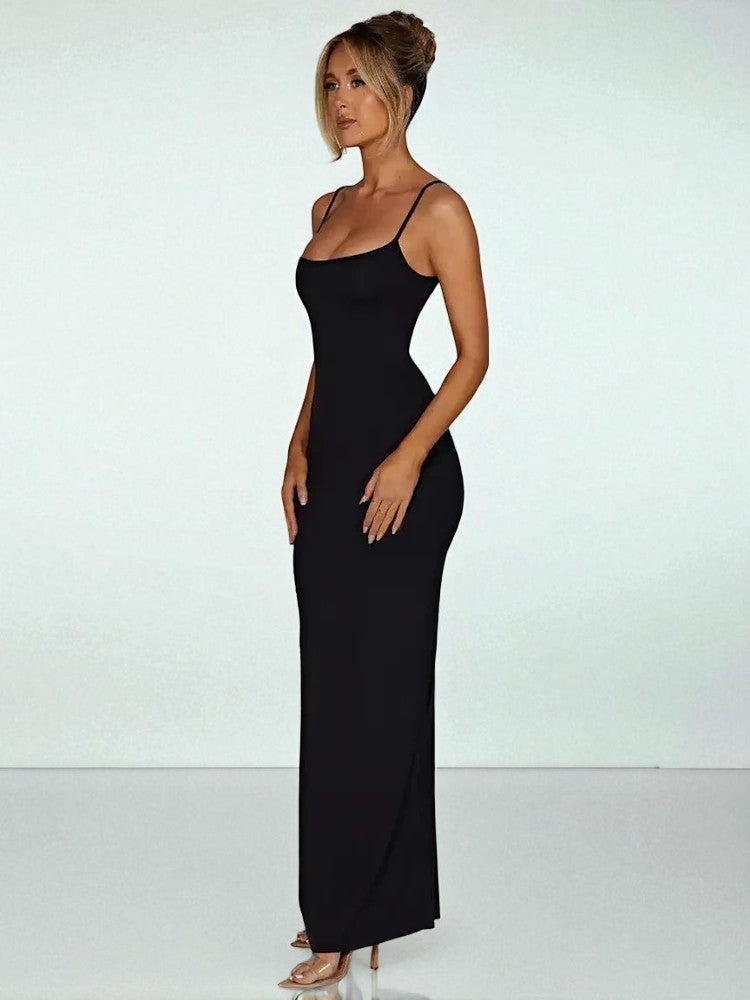 Robe Fine Et Ajustée