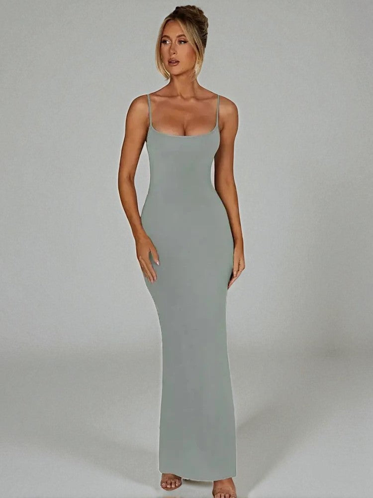 Robe Fine Et Ajustée