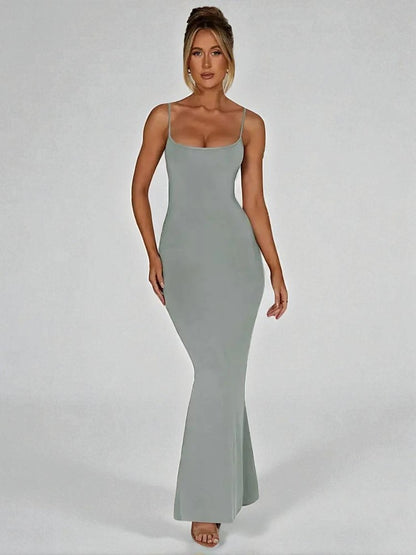 Robe Fine Et Ajustée
