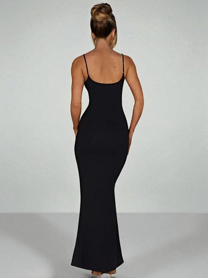 Robe Fine Et Ajustée