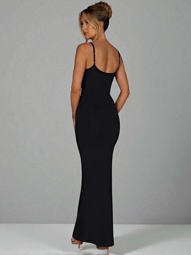 Robe Fine Et Ajustée
