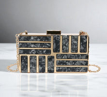 Pochette Carrée Élégante En Acrylique