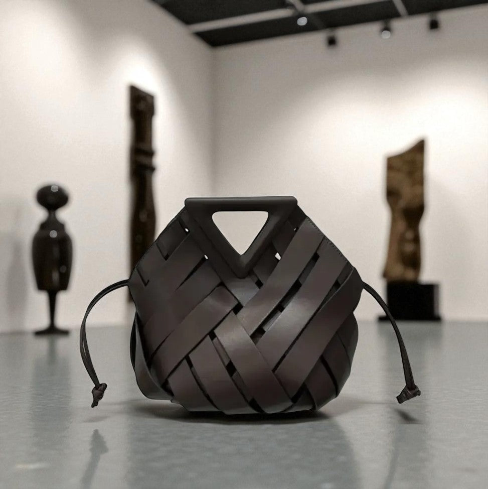 Sac à Main à Boucle Magnétique Triangulaire